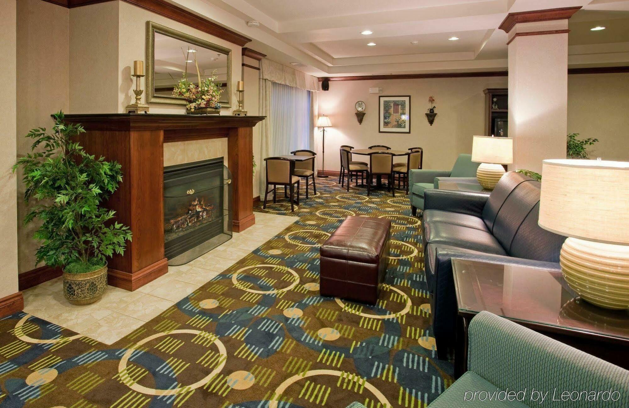 Holiday Inn Express Lawrence By Ihg Exteriér fotografie